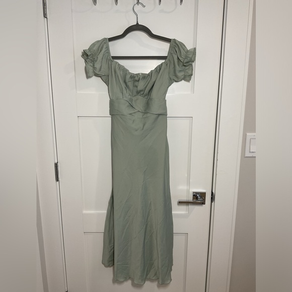 Dress - Picture 1 of 1